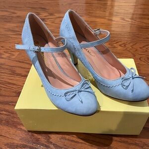 Chase and Chloe sling back heels